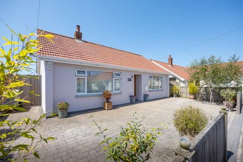 2 bedroom detached house for sale, Vale Road, St. Sampson, Guernsey