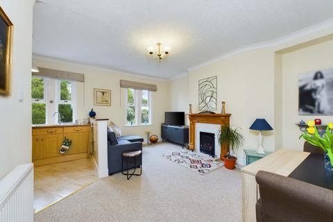 1 bedroom apartment for sale - Ambrook House, Rousdown Road, Chelston, Torquay