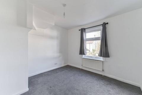 1 bedroom flat for sale, Woodside Green, South Norwood, London, SE25