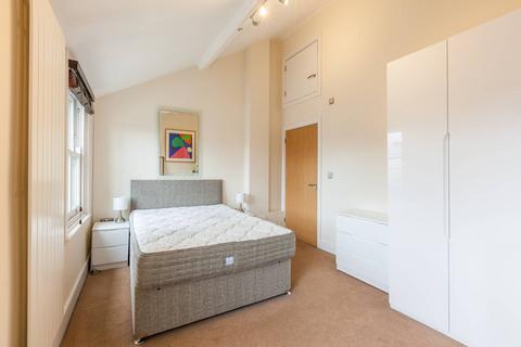 1 bedroom flat to rent, Puma Court, Spitalfields, London, E1