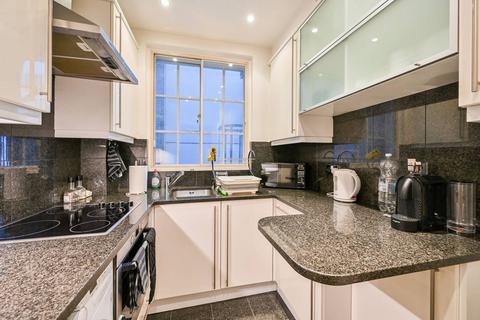 2 bedroom flat for sale, St George's Court, Chelsea, London, SW3
