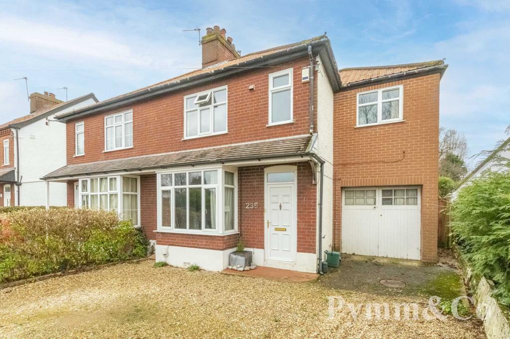 Wroxham Road, Norwich NR7 4 bed semidetached house for sale £425,000