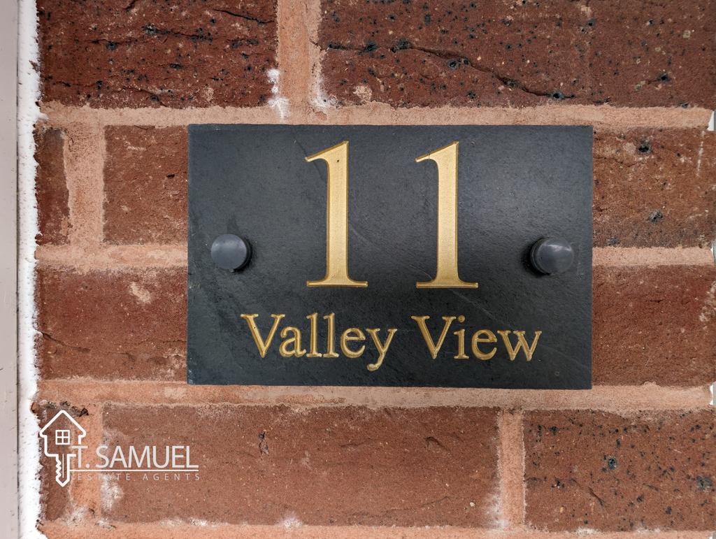 11 Valley View