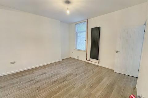 37 Morgans Road, Neath, SA11 2DG