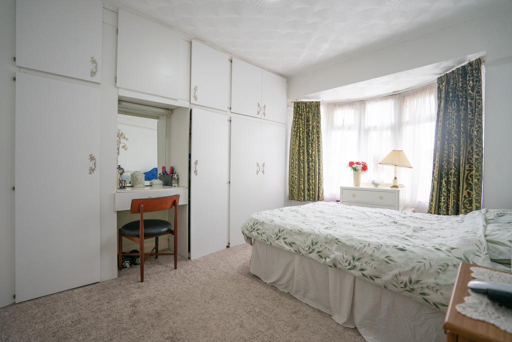 Aberdale Road, Leicester LE2 4 bed semidetached house for sale £320,000