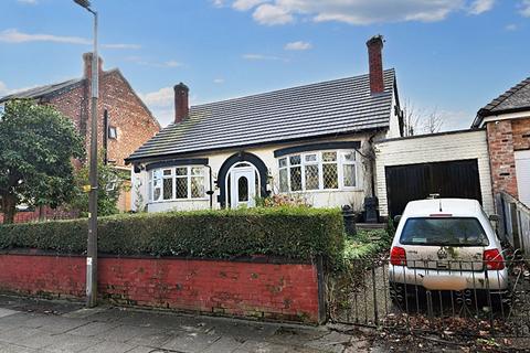 2 bedroom detached bungalow for sale, Devonshire Road, Salford, M6