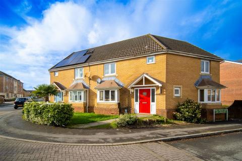3 bedroom semi-detached house for sale - Small Meadow Court, Caerphilly, CF83 3RT