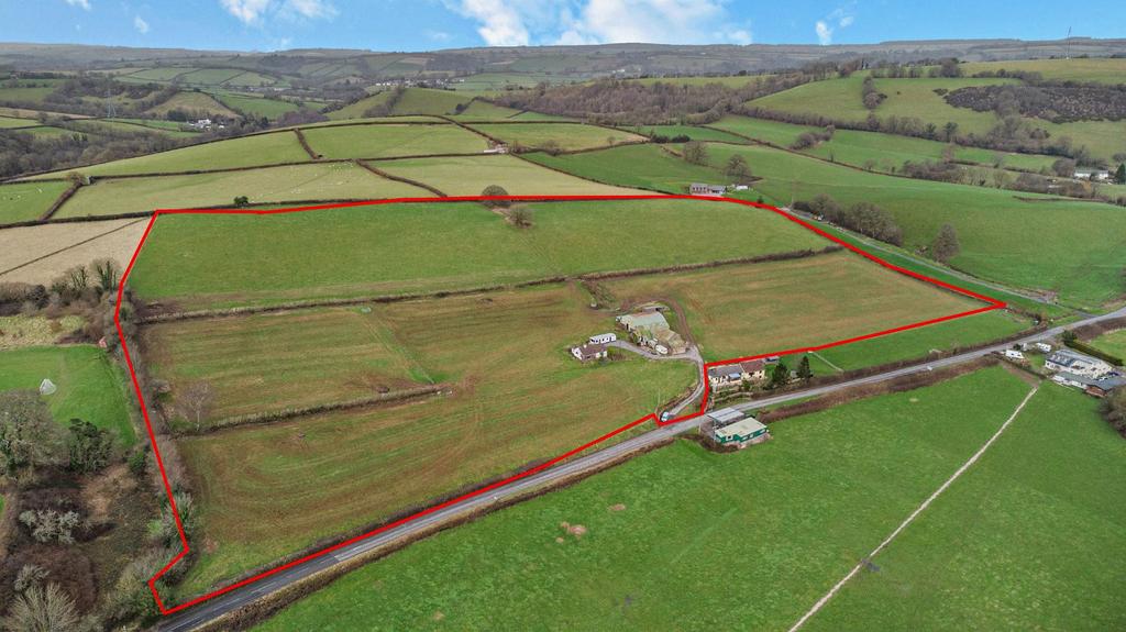 Bampton, Tiverton, Devon 2 bed bungalow for sale £750,000