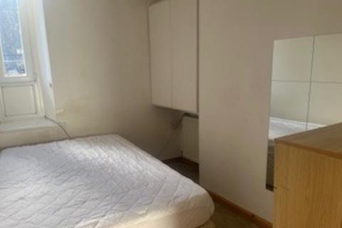 undefined, Skene Square, Rosemount, Aberdeen, AB25