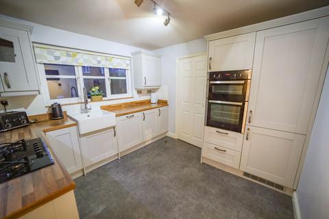 4 bedroom detached house for sale, Wareham Close, Haydock, St. Helens, Merseyside, WA11 0WH