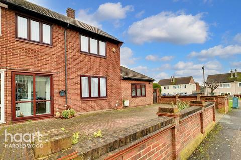 2 Lancing Road, Romford, RM3 8QJ