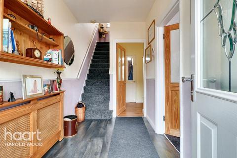 2 Lancing Road, Romford, RM3 8QJ