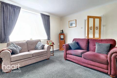 2 Lancing Road, Romford, RM3 8QJ