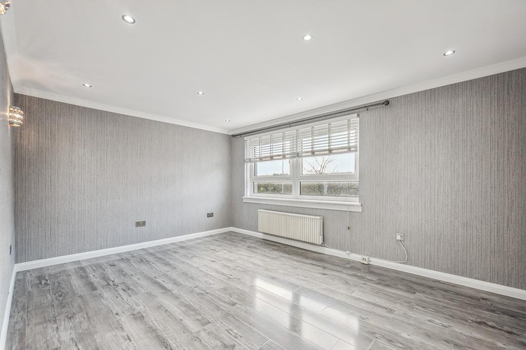 Skirsa Court, Flat 1/2, Cadder, Glasgow, G23 5DP 1 bed flat for sale