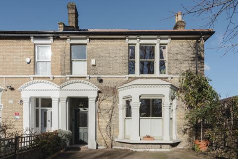 113 Hampton Road, London, E7 0NX