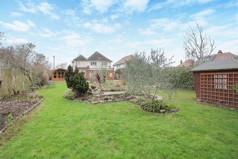 4 bedroom detached house for sale, Brassey Avenue, Broadstairs, CT10