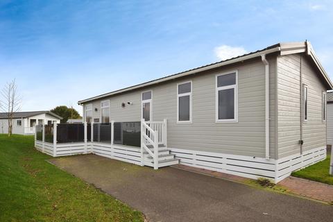 2 bedroom static caravan for sale, The Meadows, Southview Leisure Park, Skegness PE25