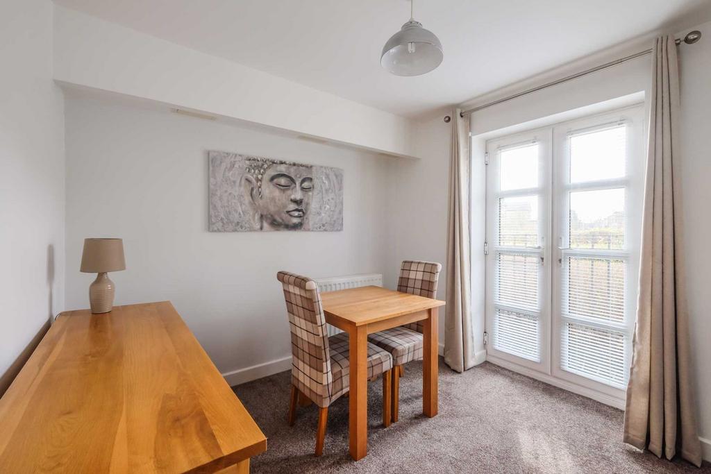 Plover Mills, Huddersfield HD3 2 bed apartment £785 pcm (£181 pw)