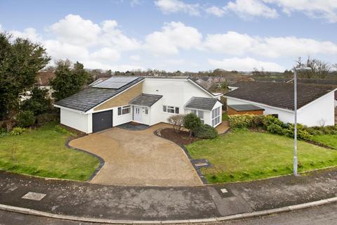 3 bedroom detached bungalow for sale, Pikes Crescent, Taunton TA1