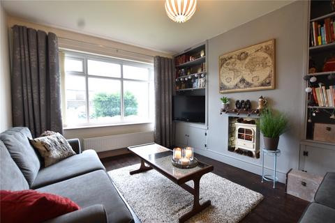 3 bedroom semi-detached house for sale - Linkside Avenue, Royton, Oldham, Greater Manchester, OL2