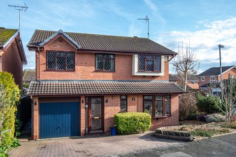 4 bedroom detached house for sale, Longfellow Close, Walkwood, Redditch, Worcestershire, B97