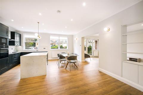 3 bedroom apartment to rent, Kingston House South, Ennismore Gardens, SW7