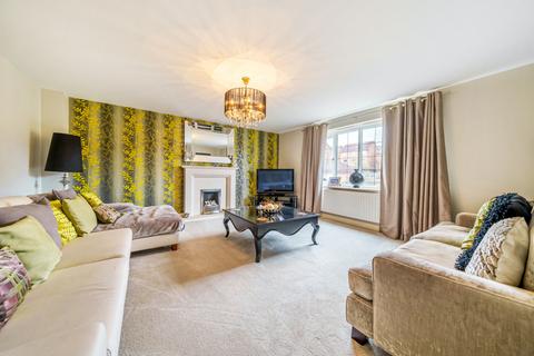 4 bedroom detached house for sale, Post Hill View, Pudsey, West Yorkshire, LS28