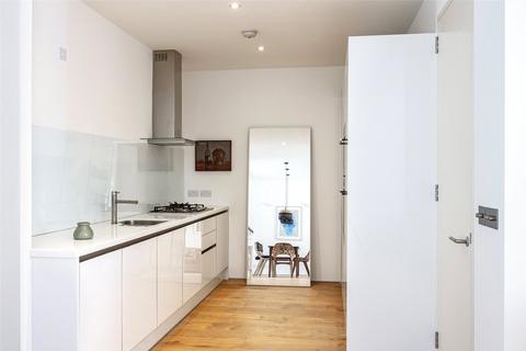 3 bedroom terraced house to rent, Lancaster Mews, Bayswater, London, W2