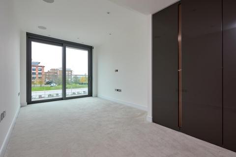 2 bedroom apartment for sale, Goldhurst House, Parr's Way, London, W6