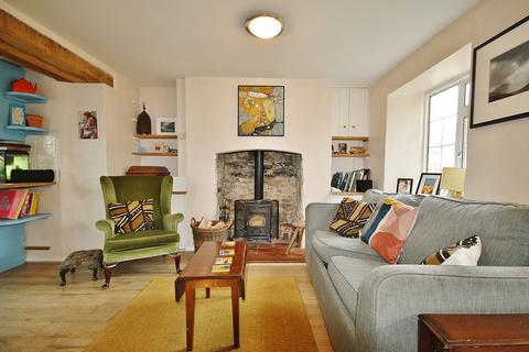 3 Churchfields, Stonesfield, Witney, OX29 8PP