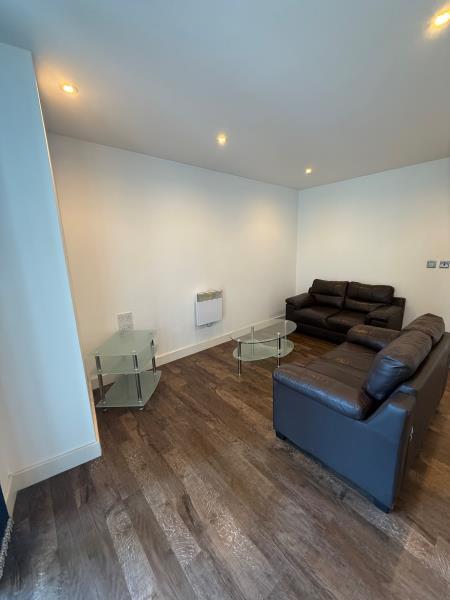 Apartment in Birmingham, Chinese Quarter, Jewellery Quarter - View 2
