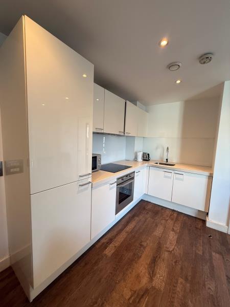 Apartment in Birmingham, Chinese Quarter, Jewellery Quarter - View 3