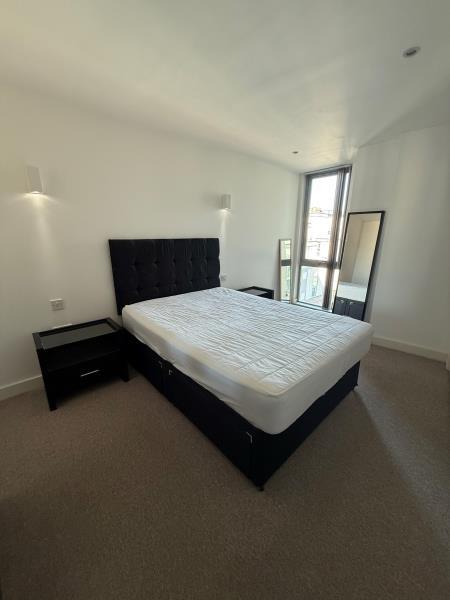 Apartment in Birmingham, Chinese Quarter, Jewellery Quarter - View 5
