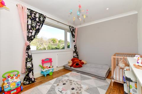 High Rocks Station Road, Martin Mill, Dover, CT15 5JZ