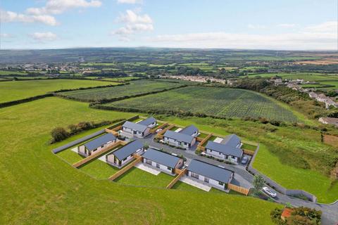 4 bedroom detached house for sale, Harvenna View, Mid Cornwall