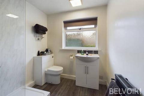2 bedroom semi-detached bungalow for sale - Combe Drive, Meir Heath, Stoke On Trent, ST3
