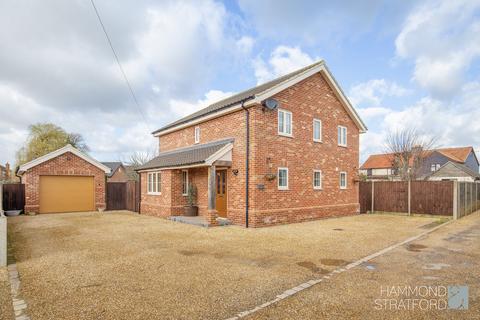The Laurels, 4 Dodds Lane, Attleborough, NR17 2RH