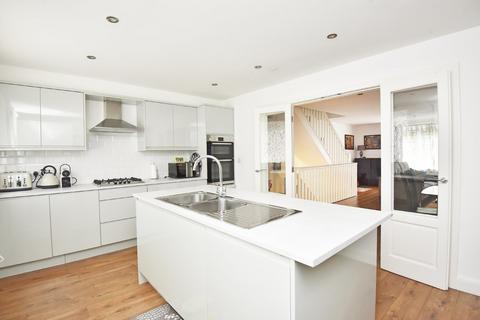 15 Back Dragon Parade, Harrogate, HG1 5FH