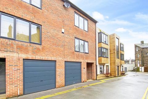 15 Back Dragon Parade, Harrogate, HG1 5FH