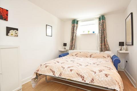 15 Back Dragon Parade, Harrogate, HG1 5FH