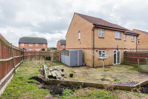 17 Fettledine Road, Irthlingborough, Wellingborough, NN9 5XF