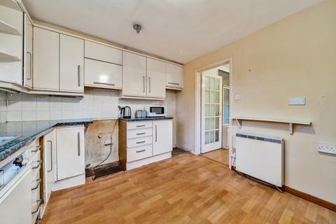 27 Beacon Grove, Carshalton, SM5 3BA