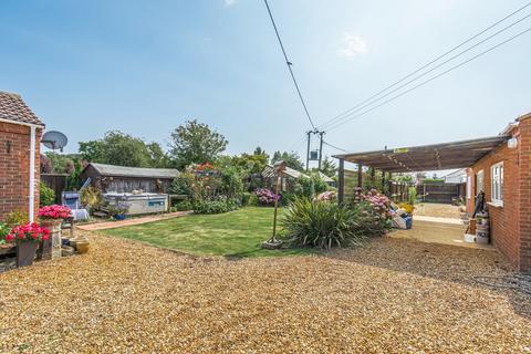 4 bedroom detached bungalow for sale, Heacham