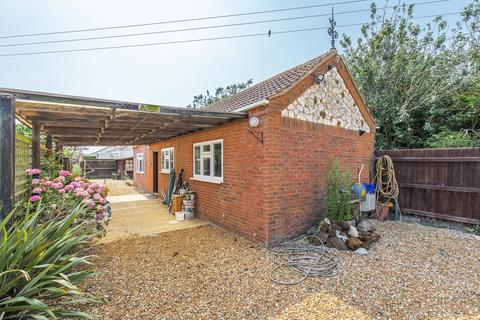 4 bedroom detached bungalow for sale, Heacham