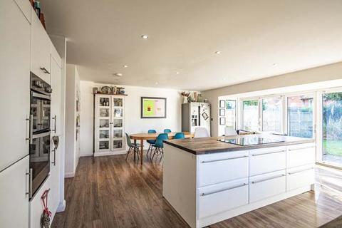 Pavilion House Goring Road, Woodcote, Reading, RG8 0SD