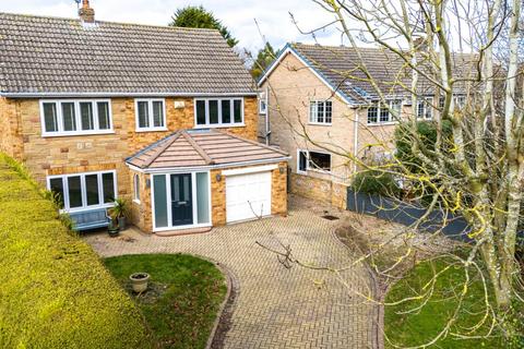 4 bedroom detached house for sale, Pretymen Crescent, New Waltham, N.E Lincolnshire, DN36