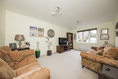 7 Cranborne Gardens, Crowborough, TN6 1FA