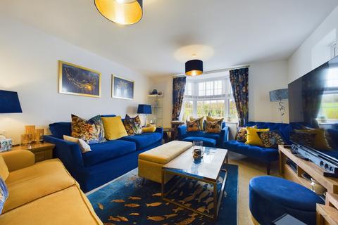 33 Kingstone Road, Uttoxeter, ST14 8WH