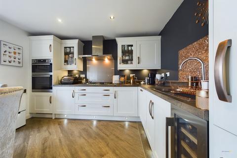 33 Kingstone Road, Uttoxeter, ST14 8WH