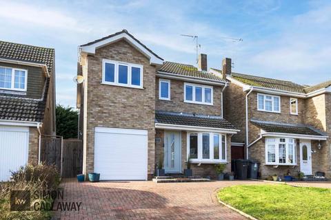 4 bedroom detached house for sale, Petersfield, Chelmsford, Essex